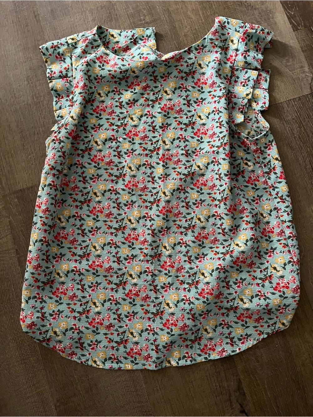 Monteau Light Blue Floral Short Sleeve Top